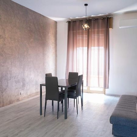 Monfalcone City Room Rental Apartment Cagliari Eksteriør billede