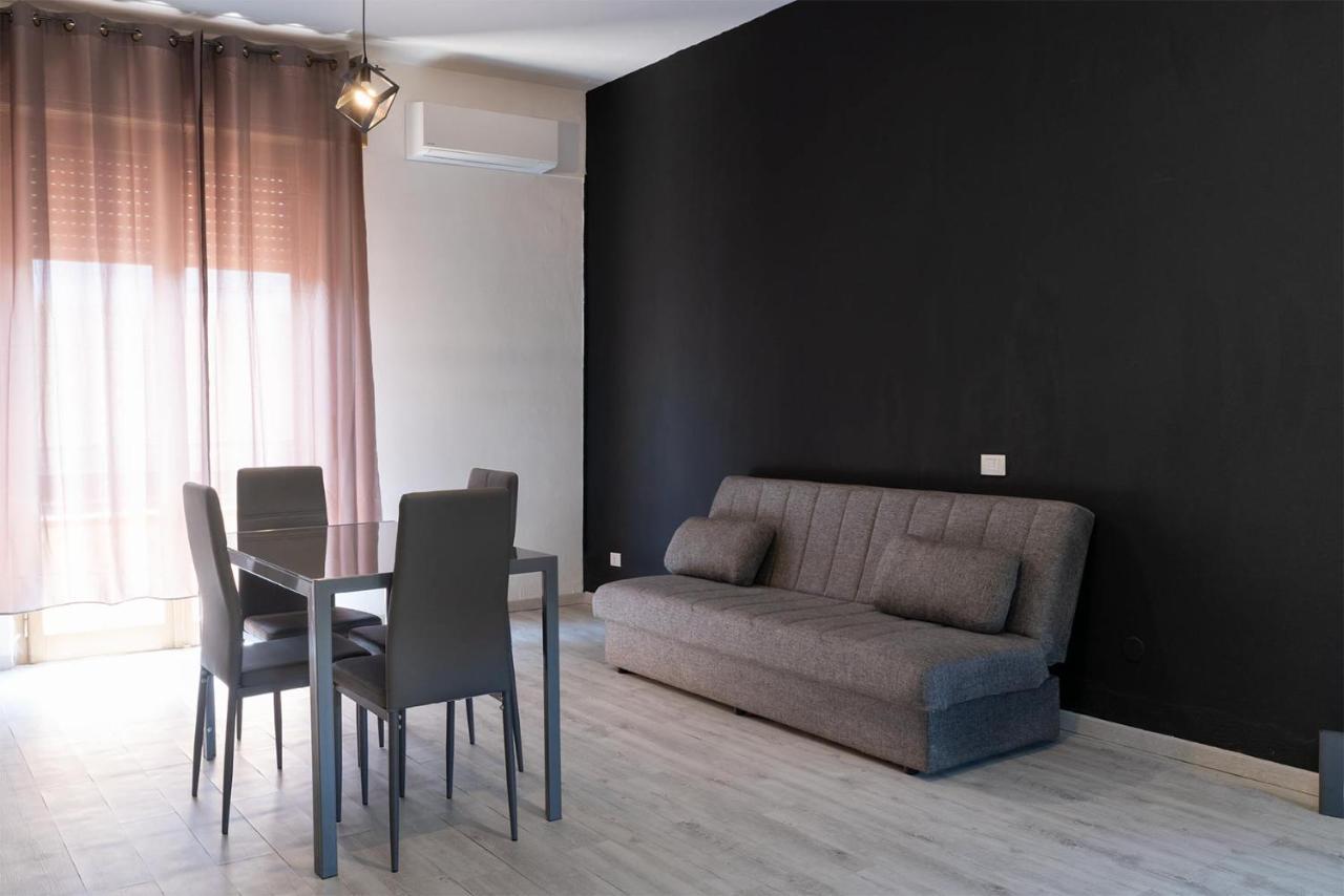 Monfalcone City Room Rental Apartment Cagliari Eksteriør billede